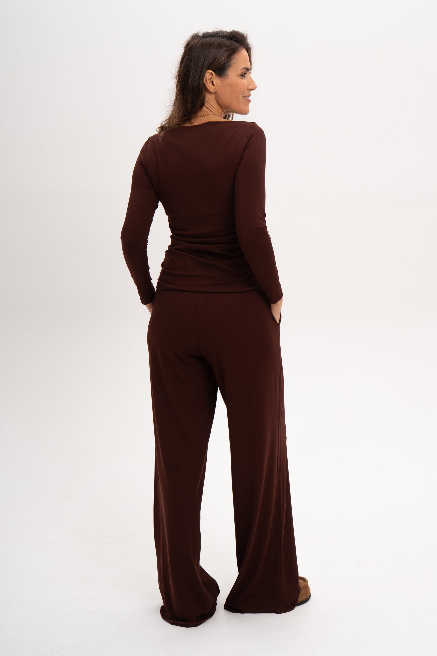 Spodnie Olga short czekoladowe